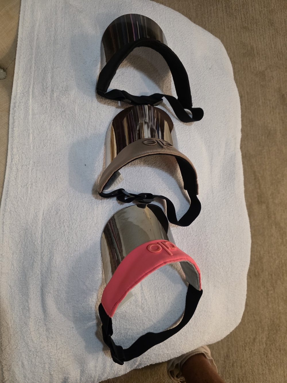 ALO Collection Set Of Three Mirrored Visors 100$